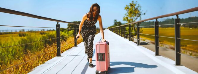 Wähle Eminent für hochwertige, langlebige Reise Koffer in verschiedenen Größen. Vom Handgepäck bis zum großen Urlaubskoffer für deine Lanzarote Reisekaufen!